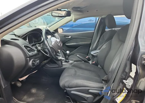 2013 Dodge Dart Sxt z USA, uszkodzony, nr VIN 1C3CDFBH4DD340617